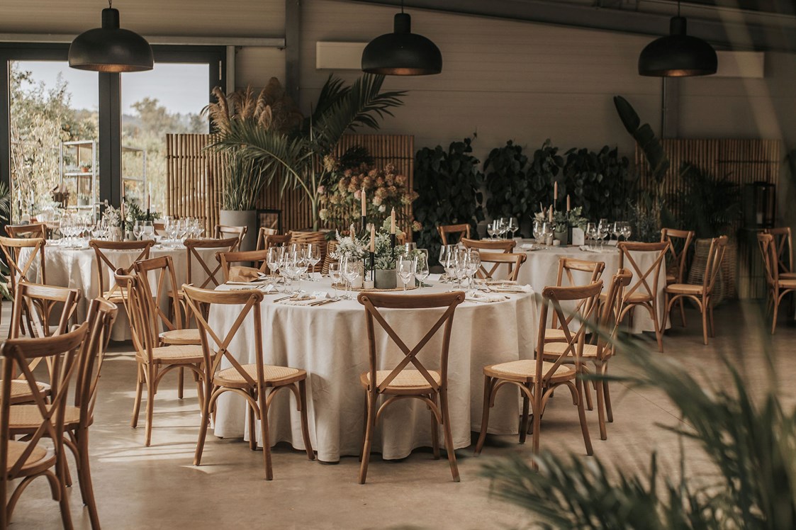 Hochzeit: Elliots Cafe's Gartenhaus 