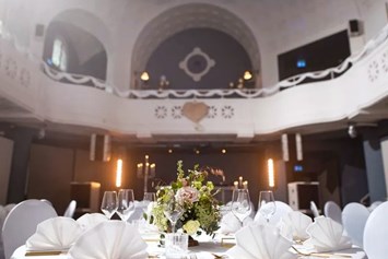 Hochzeit: FRAUENBAD Heidelberg