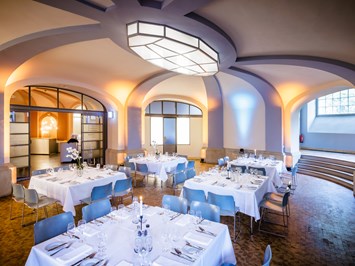 Französischer Dom und Restaurant Hugo & Notte Angaben zu den Festsälen Georges- Casalis-Saal
