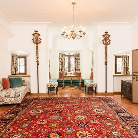 Hochzeit: Suite Vorraum - perfekt für die standesamtliche Trauung - Schloss Prielau Hotel & Restaurants