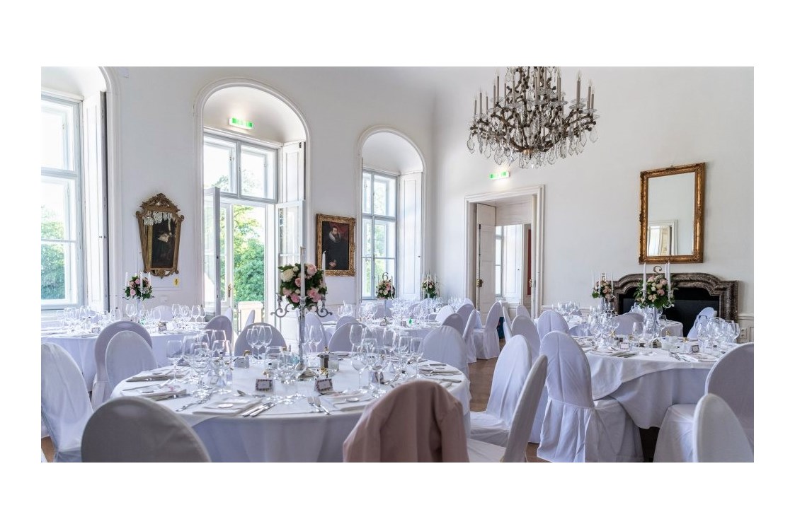 Hochzeit: Schloss Miller-Aichholz - Europahaus Wien