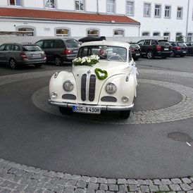 Hochzeit: Innenhof - Seehotel am Kaiserstrand