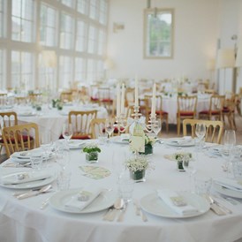Hochzeit: Heiraten in der Orangerie. 
Maximale Kapazität: 120 Personen
 - Schloss Hof