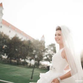 Hochzeit: Blick auf die Burg Bratislava.
Foto © stillandmotionpictures.com - REŠTAURÁCIA HRAD