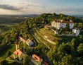 Hochzeit: Das Schloss Kapfenstein für eure Traumhochzeit in der Steiermark. - Schloss Kapfenstein Hotel Restaurant