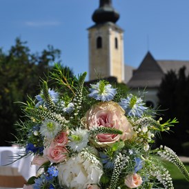 Hochzeit: Agape im Schlosspark - Hochzeitsschloss Gloggnitz