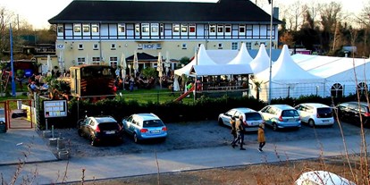 Hochzeit - Parkplatz: Busparkplatz - Rheinberg - Mehr fotos auf Anfrage oder auf der Facebook seite StellwerkHOF - StellwerkHOF