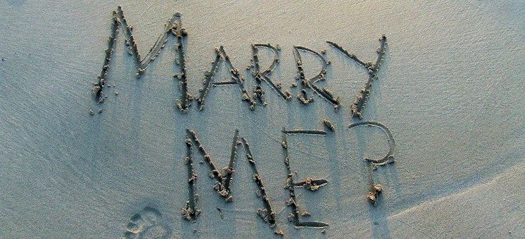 4,5 Beziehungsjahre bis zum Heiratsantrag - hochzeits-location.info