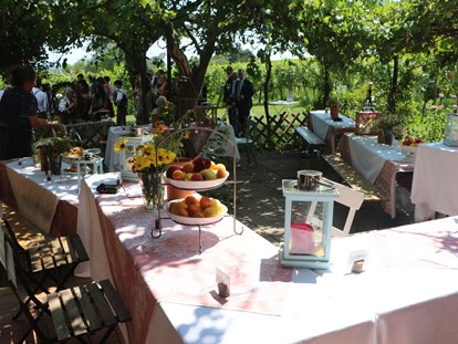Hochzeit - Art der Location: Zeltverleih - Weingut Weinhandwerk