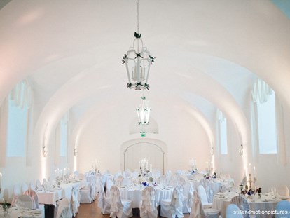 Hochzeit - Standesamt - Győr-Moson-Sopron - Der Festsaal des Barockjuwel Schloss Halbturn im Burgenland.
Foto © stillandmotionpictures.com - Schloss Halbturn - Restaurant Knappenstöckl