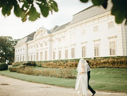 Wedding - Wickeltisch - Austria - Feiern Sie Ihre Hochzeit im Barockjuwel Schloss Halbturn im Burgenland.
Foto © stillandmotionpictures.com - Schloss Halbturn - Restaurant Knappenstöckl