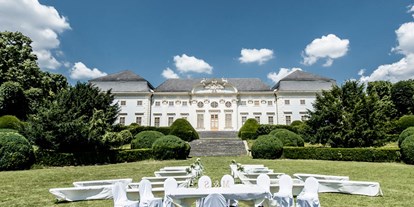 Hochzeit - Art der Location: Weingut/Heuriger - Halbturn - Feiern Sie Ihre Hochzeit im Schloss Halbturn im Burgenland.
Foto © weddingreport.at - Schloss Halbturn - Restaurant Knappenstöckl