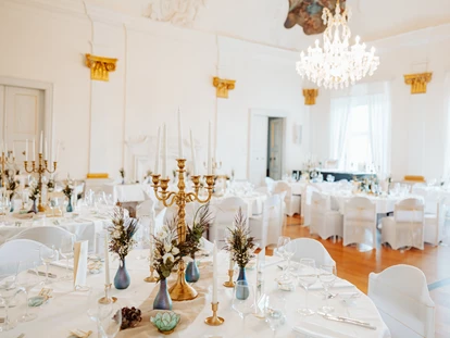 Hochzeit - Umgebung: am Land - Schöntal - Heiraten auf Schloss Horneck / Eventscheune 