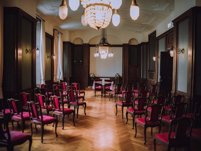 Hochzeit - Art der Location: Eventlocation - Weinsberg - Heiraten auf Schloss Horneck / Eventscheune 