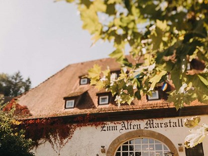 Hochzeit - Art der Location: im Freien - Baden-Württemberg - Heiraten auf Schloss Horneck / Eventscheune 