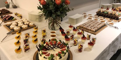 Hochzeit - Geeignet für: Produktpräsentation - Edlbach - Dessertbuffet - zubereitet von der Haus eigenen Konditormeisterin  - ABP Burgers
