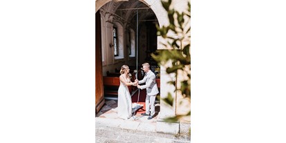 Hochzeit - interne Bewirtung - Hallwang (Hallwang) - Barocke Kapelle - ARCOTEL Castellani Salzburg