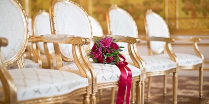 Hochzeit - Trauung im Freien - PLZ 2212 (Österreich) - Gelber Salon - Palais Coburg Residenz