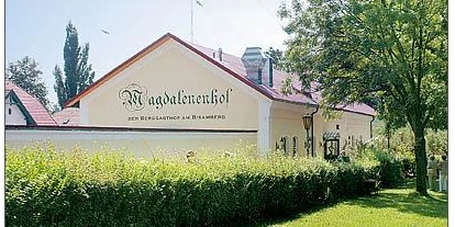 Wedding - Wickeltisch - Großengersdorf - Eingang Garten - Berggasthof Magdalenenhof