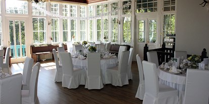 Hochzeit - Umgebung: im Park - Neudörfl (Neudörfl) - Restaurant Rudolfshof