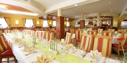 Hochzeit - Art der Location: Restaurant - Pongau - Beispiel gedeckter Tisch Hochzeit - Hotel Post Walter 