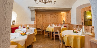 Hochzeit - Umgebung: in einer Stadt - Salzburg - Stüberl - Hotel Post Walter 