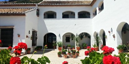 Hochzeit - nächstes Hotel - Antequera, Andalucia, Spain - Hotel Fuente del Sol -Patio  - Hotel Fuente del Sol 