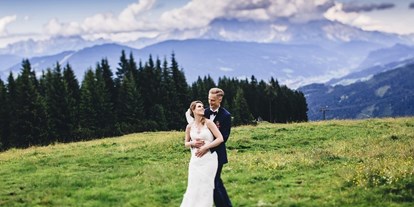 Hochzeit - Standesamt - Österreich - Die Lisa Alm - 
Foto © Alex Ginis  
https://hochzeitsfotograf-bayern.de/  - Lisa Alm