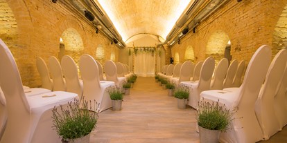Hochzeit - Geeignet für: Eventlocation - Golm - Gewölbesaal (3 Gewölbe, gesamt 285 m²) - Lendelhaus & Historische Saftfabrik