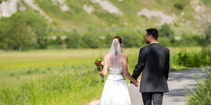 Hochzeit - Umgebung: am Fluss - Thalmässing - Altmühltaler Hochzeitsacker
