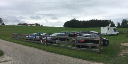 Bruiloft - Oberbayern - Ausreichend Parkplätze vorhanden. - Oida Voda - Das Leben ist schön!