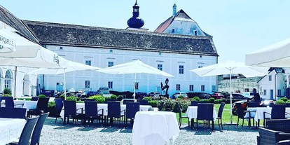 Hochzeit - Preisniveau: günstig - Bad Kreuzen - Schloss Events Enns