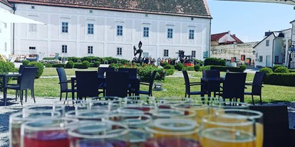 Hochzeit - Hochzeits-Stil: Vintage - Steyregg - Schloss Events Enns