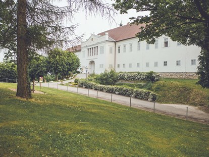 Hochzeit - Umgebung: am Fluss - Mühlbach (Wilhering) - Schloss Events Enns