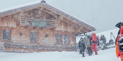 Hochzeit - Umgebung: in den Bergen - Die Rufana Alp lädt zu einer Hochzeit im Schnee. - Rufana Alp