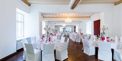 Hochzeit - Art der Location: Restaurant - Bayern - Festsaal im Schloss - Schloss Mariakirchen