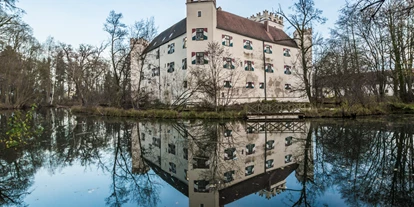 Bruiloft - Art der Location: Burg - Schlossgraben - Schloss Mariakirchen