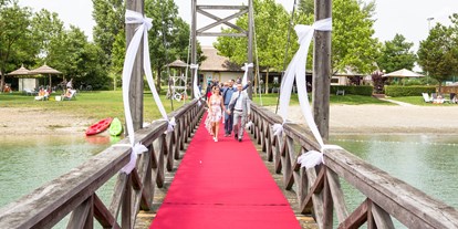 Hochzeit - Hochzeits-Stil: Boho-Glam - Gols - Hochzeit Insel im See - Zugang - VILA VITA Pannonia