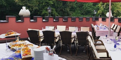 Hochzeit - Preisniveau: hochpreisig - PLZ 16259 (Deutschland) - Die Avalon Terrasse des Lakeside Burghotel zu Strausberg. - The Lakeside Burghotel zu Strausberg