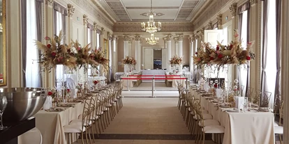 Wedding - Hochzeitsessen: À la carte - Germany - Der Weisse Saal - Schloss Philippsruhe