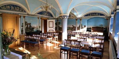 Hochzeit - Geeignet für: Seminare und Meetings - Ostseeküste - Blaue Kapelle mit historischen Wandmalereien;
auch Standesamt - Wasserburg Turow