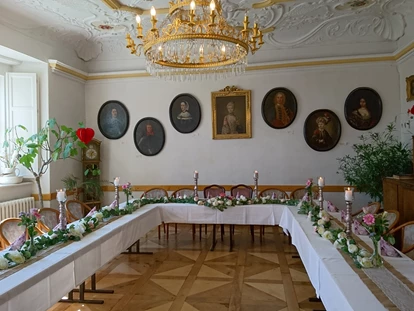 Wedding - Art der Location: Schloss - Sommersdorf (Mecklenburgische Seenplatte) - Historischer Festsaal/Ahensaal - Wasserburg Turow