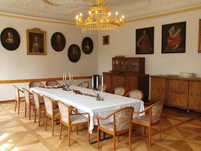 Hochzeit - Art der Location: privates Anwesen - Franzburg - Wasserburg Turow