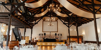 Hochzeit - Art der Location: Bauernhof/Landhaus - Extrafein-Witten 