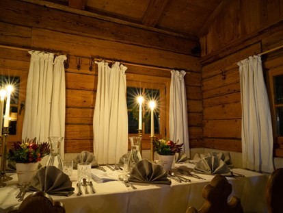Hochzeit - Umgebung: in den Bergen - Tirol - Almabend - Stöttlalm