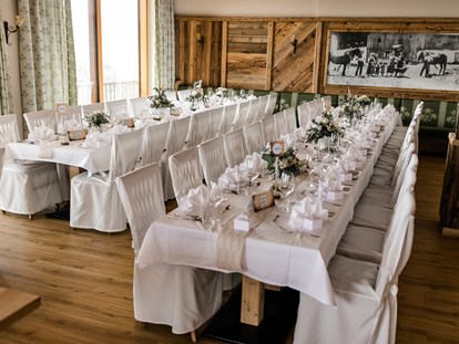 Hochzeit - Winterhochzeit - Parschallen - unsere Eventloaction für euren besonderen Tag - Panorama Hotel Leidingerhof 