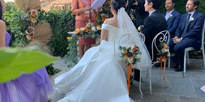 Hochzeit - Geeignet für: Hochzeit - Pettenasco - Ortasee - Real Wedding - Der bezaubernde italienische Garten dient als Kulisse für das Hochzeitsritual. - Villa Piceni