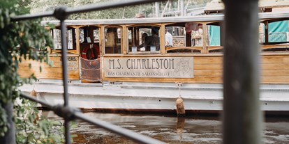 Hochzeit - PLZ 12557 (Deutschland) - Das Salonschiff MS Charleston bietet Flair aus den 1920iger Jahren. - Bunte Flotte - MS Charleston