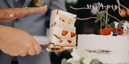 Wedding - Sachsen-Anhalt Nord - Die Hochzeitstorte ist das Hingucker. - Landhaus Alte Schmiede