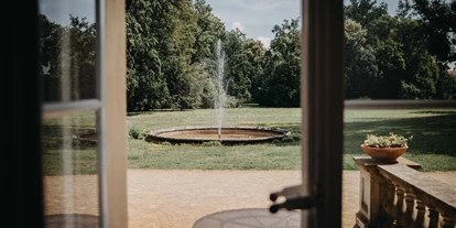 Wedding - Brandenburg Nord - Der Blick auf den riesigen Schlosspark des Schloss Steinhöfel. - Schloss Steinhöfel